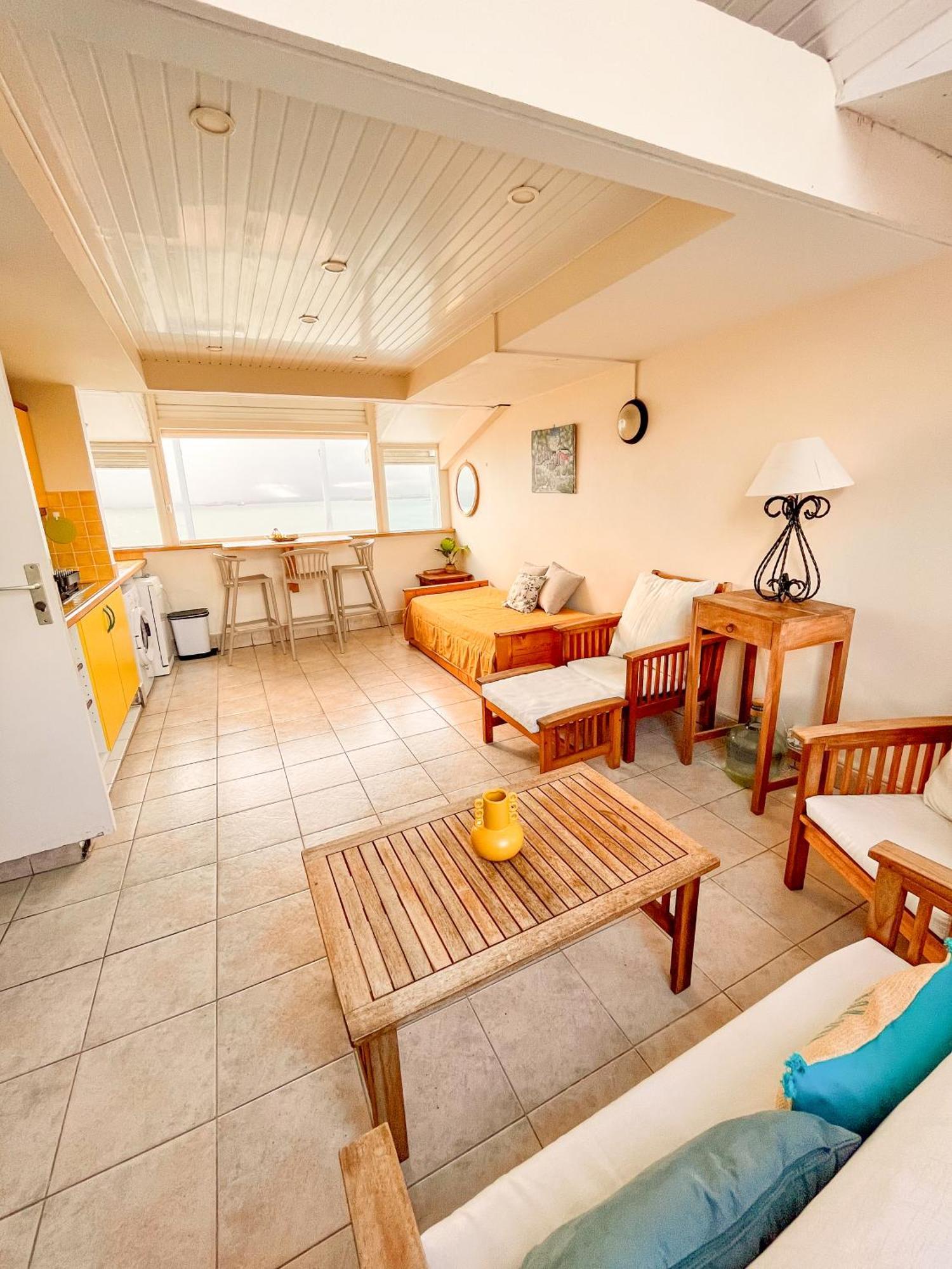 Appartement Les Yuccas, Vue Sur La Mer Et Les Montagnes Le Gosier (Grande-Terre) Exterior foto